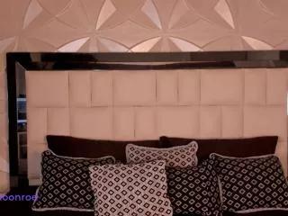 lady_moonroe from Flirt4Free is Freechat