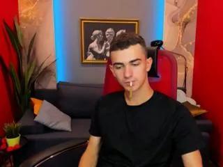 larry_gothemy from Flirt4Free