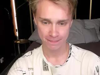 lawrence_miles from Flirt4Free is Freechat