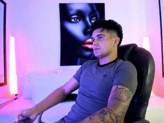 lenyn_max from Flirt4Free is Freechat