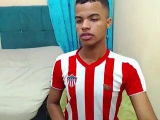 leonel_perez from Flirt4Free is Freechat