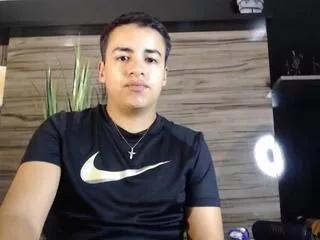 liam_kiss from Flirt4Free is Freechat