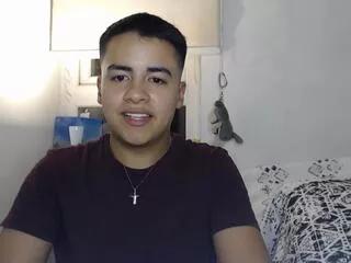 liam_kiss from Flirt4Free is Freechat