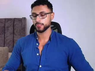 liiam_garcia from Flirt4Free