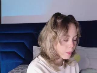lola_berry from Flirt4Free is Freechat