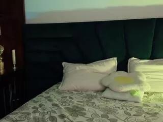 lola_berry from Flirt4Free is Freechat