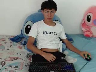 luca_moretti from Flirt4Free is Freechat