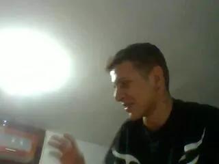 lucian_bonet from Flirt4Free is Freechat