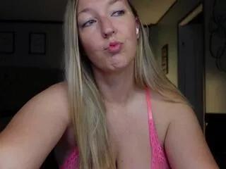 lucyy_allen from Flirt4Free is Freechat