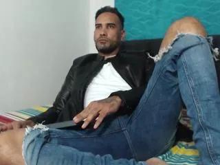 Lufer_wc from Flirt4Free