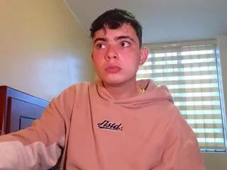 luke_boyce from Flirt4Free is Freechat