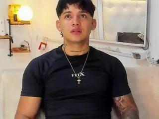 lunay_koch from Flirt4Free is Freechat