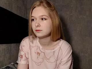 madeleine_geesey from Flirt4Free is Freechat