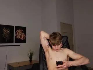 mark_karson from Flirt4Free is Freechat