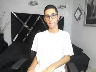 martin_holden from Flirt4Free is Freechat