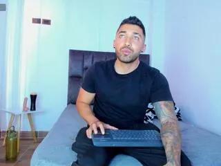 martin_lenox from Flirt4Free is Freechat