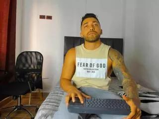 martin_lenox from Flirt4Free is Freechat