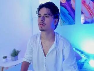 mathew_adamss from Flirt4Free is Freechat