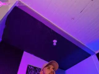 maximo_wolff from Flirt4Free is Freechat