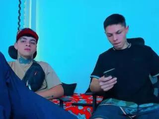 maxx_williamm_john_sally from Flirt4Free is Freechat