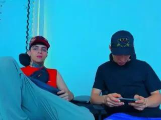 maxx_williamm_john_sally from Flirt4Free is Freechat
