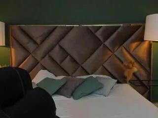 mia_elowen from Flirt4Free is Freechat
