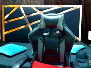 miick_johnson from Flirt4Free is Freechat
