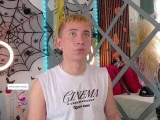 Naughty_scott from Flirt4Free