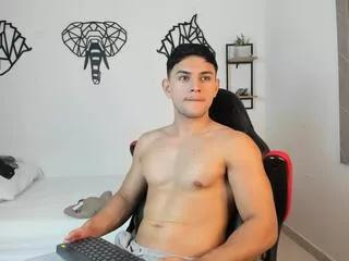 niall_cornett from Flirt4Free is Freechat