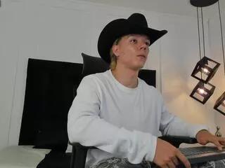 nico_bellini from Flirt4Free is Freechat