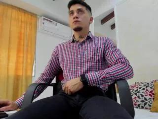 peter_gonzales from Flirt4Free