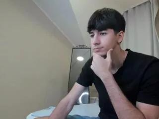 Quentin_blake from Flirt4Free