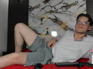 randy_torres from Flirt4Free is Freechat