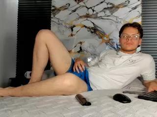 randy_torres from Flirt4Free is Freechat