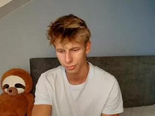 remy_levine from Flirt4Free is Freechat
