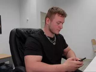 richard_dullas from Flirt4Free is Freechat