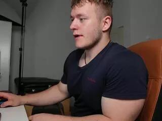 richard_dullas from Flirt4Free is Freechat
