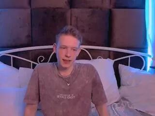 robb_smith from Flirt4Free is Freechat