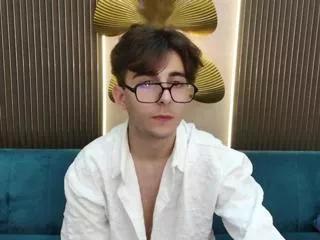 robert_stonks from Flirt4Free is Freechat