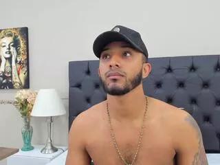 robin_rief from Flirt4Free is Freechat