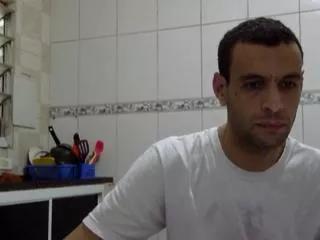 ronnis_poto from Flirt4Free