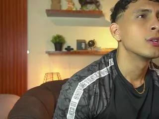 ryan_walker from Flirt4Free is Freechat