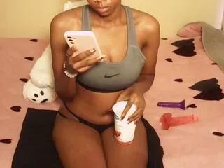 selina_belle from Flirt4Free is Freechat
