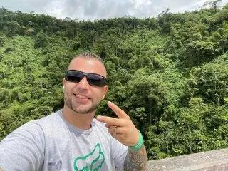 steven_osorio from Flirt4Free is Freechat