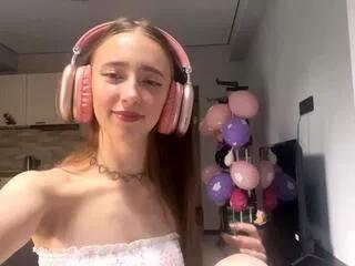 tatyana_lavear from Flirt4Free is Freechat