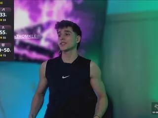 thom_klein from Flirt4Free is Freechat