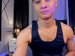 thony_falcon from Flirt4Free is Freechat