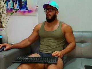 Titan_max from Flirt4Free