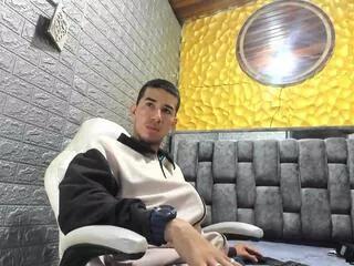 valentino_ferri from Flirt4Free is Freechat