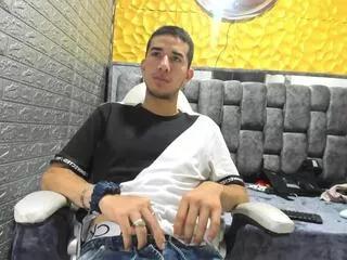 valentino_ferri from Flirt4Free is Freechat